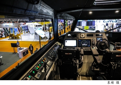 进博图集 | 吸睛大户登场！潍柴携旗下海外高端品牌矩阵 再秀装备智造新高度